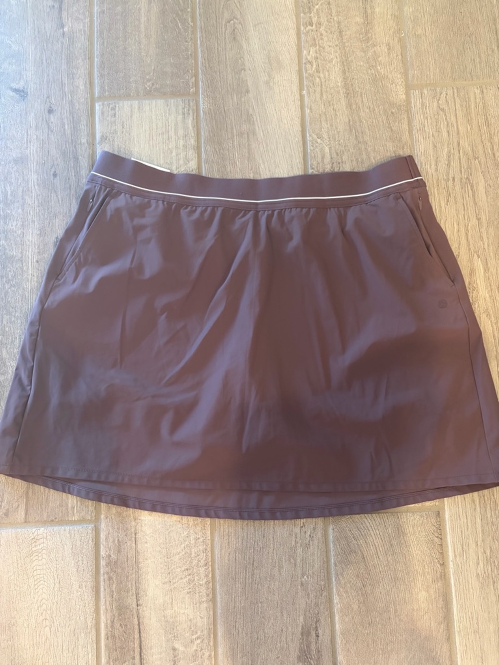 Soybu Performance Skort in Deep Plum